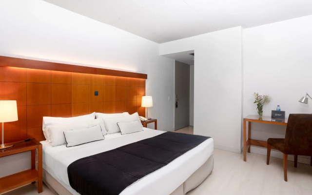 Urbanica The Libertador Hotel
