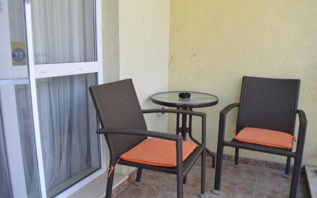 Apartment 3 In Complex Splendid