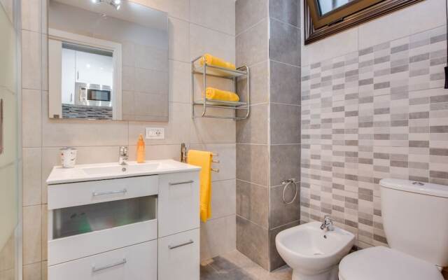 733. Wonderful Studio in las Américas! Wi Fi Free!
