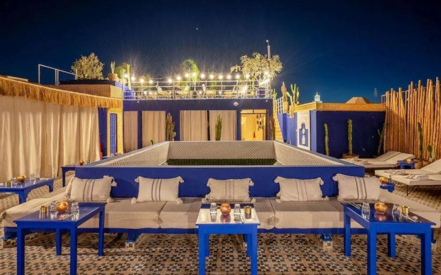 Zwen Zwen Boutique Hotel Rooftop & Spa