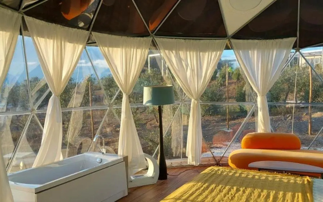 Glamping Skies
