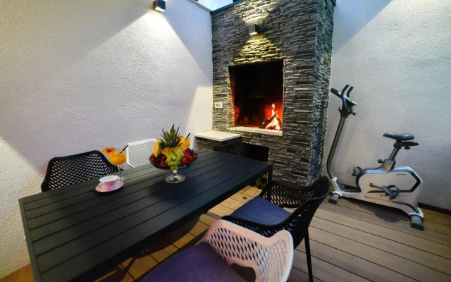 Luxury Apartment Knezovic