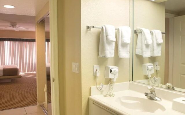 Westgate Lakes Resort & Spa 