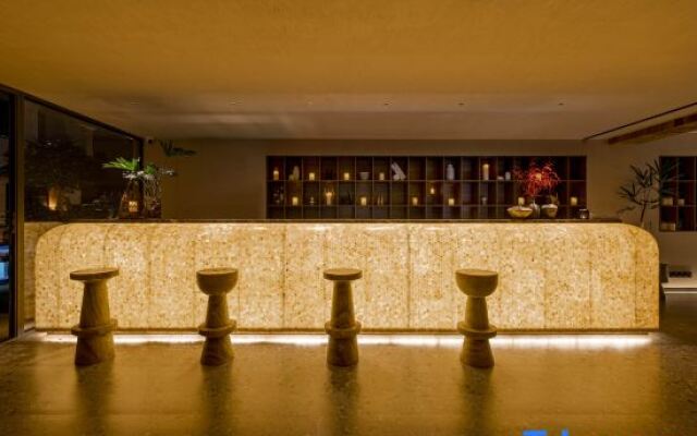 Xishuangbanna Jinghong Yakatu Theme Inn (Mengle Dafo Temple)