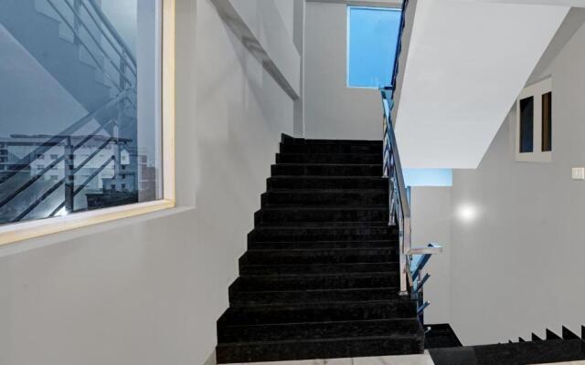 Super OYO Flagship Hotel CJ Pride