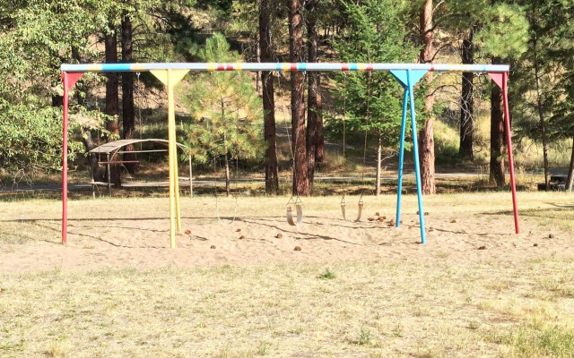 Rainbow Lake Castle Resort