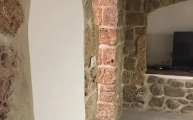 Acre Two Wells Zimmer