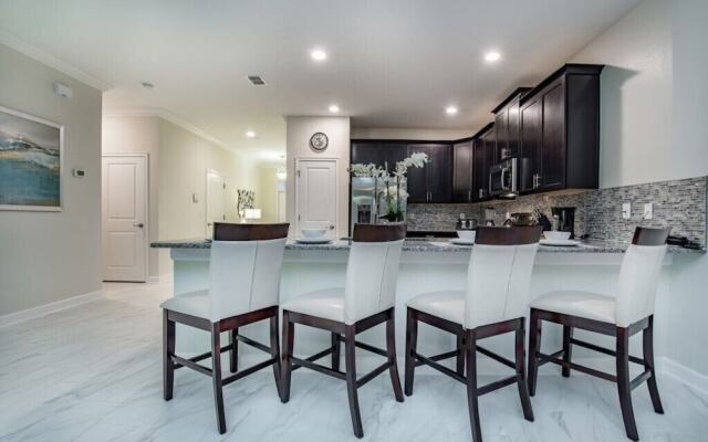 9-Bedroom Villa in Davenport 9000HS