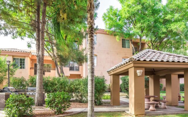 Hilton Vacation Club Scottsdale Villa Mirage