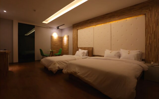Java Hotel