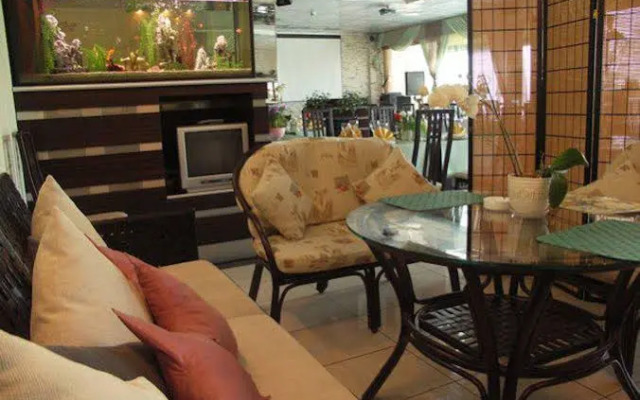 The Bitsa Park Hotel