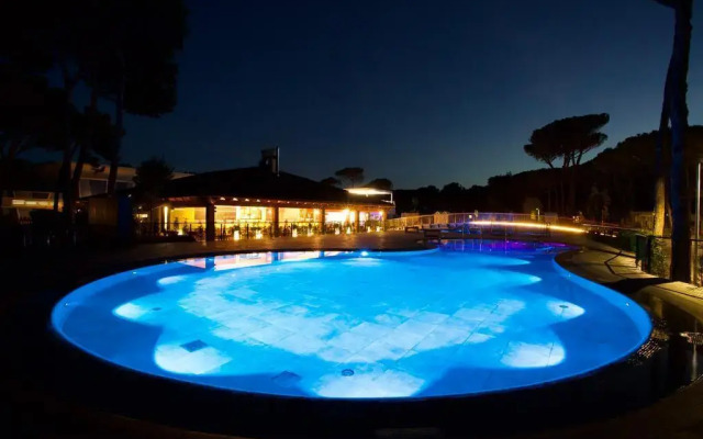 The Green Park Hotel