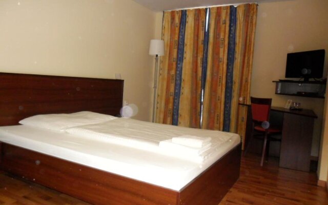 Hotel Arli
