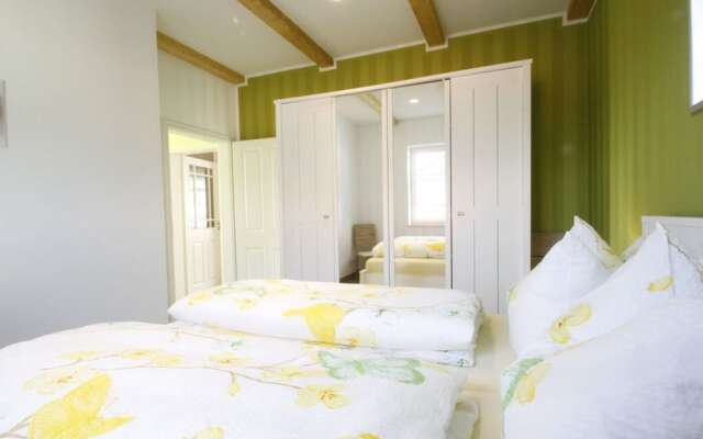 Tasteful Apartment in Burg