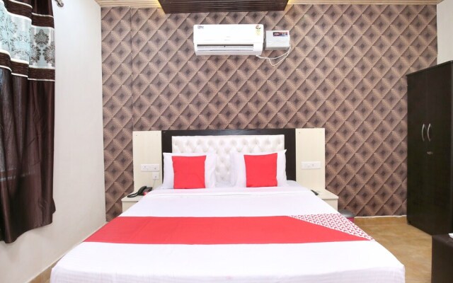 The Sitara Hotel By OYO Rooms