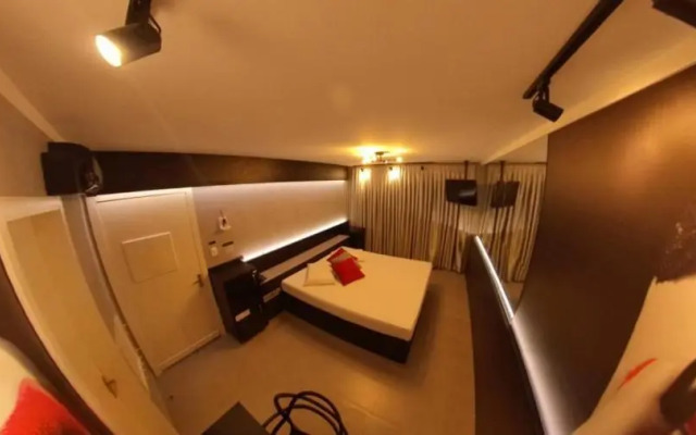Motel Flamingo