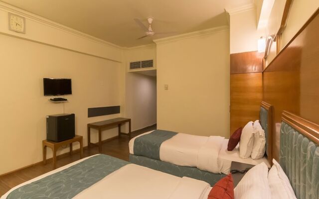 Hotel Grand Starline by OYO Rooms