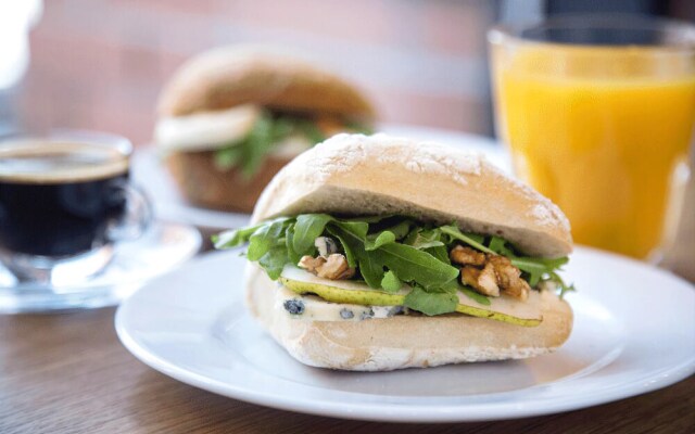 Turnau Angel City Serviced Apartments