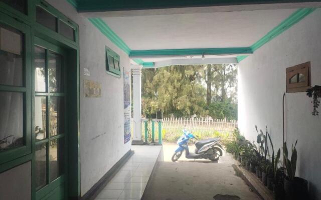 Homestay Wonotoro Asri 4 Gunung Bromo