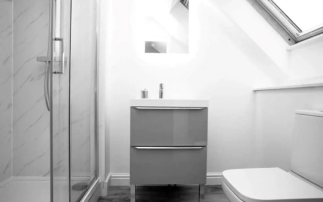 Pochin House Collections