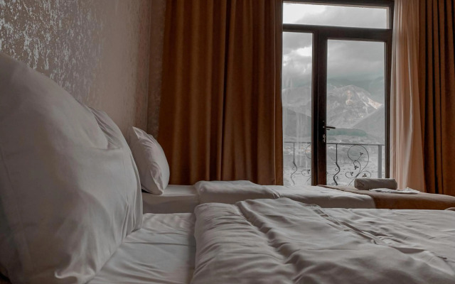Hotel Toliketi