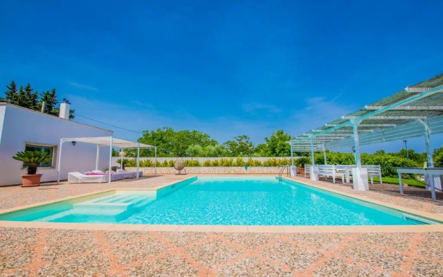 Trullo Nonna Itria Trullo con Esclusiva Piscina e Idromassaggio