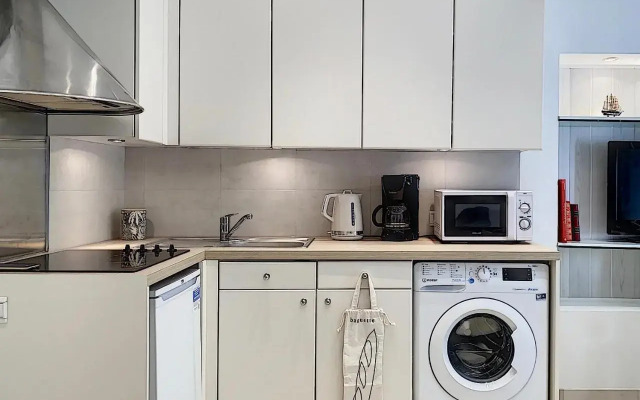 Charming flat in Old Antibes - 50m from the sea