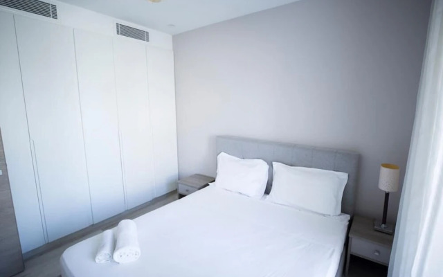 C13 Residence Malaga Cosy and Spacious 1bd in La Marsa