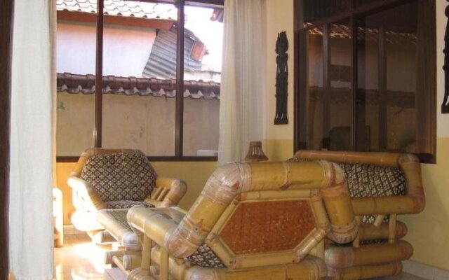 Ombak Putih Bungalows