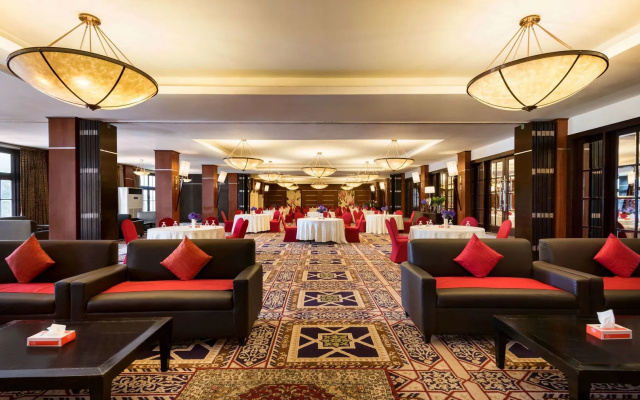 Ramada Plaza by Wyndham Karachi Airport Hotel