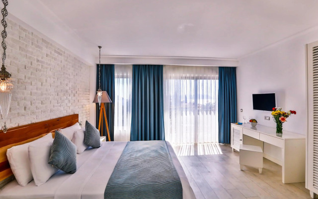 Arnna Hotel