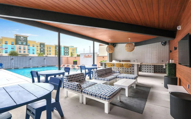 Creekside Modern Condo for 4