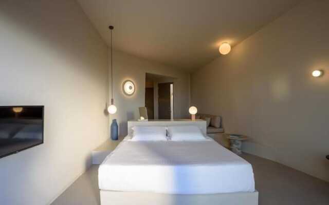 Santopaz Suites
