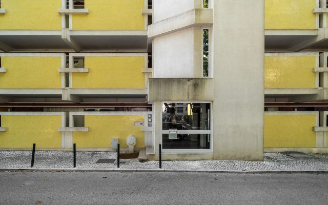 Study & Surf Carcavelos 1-Bed By Beach & Nova Sbe