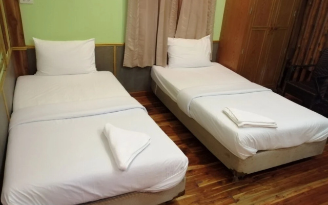 Nang Phraya Resort