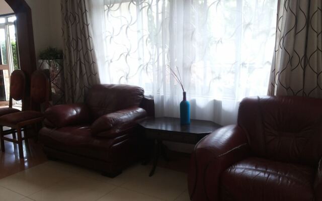 Rosevilla Hotel