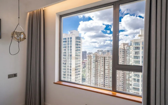 Book and Bed-Jingan Temple