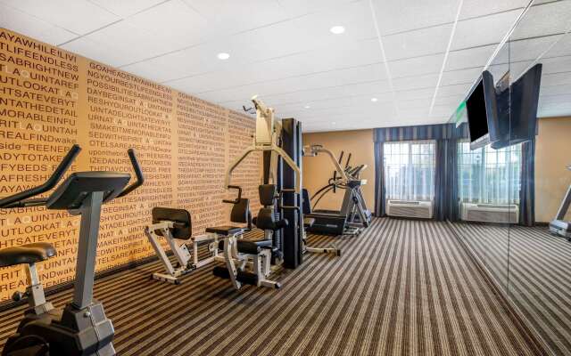 La Quinta Inn & Suites by Wyndham Fowler