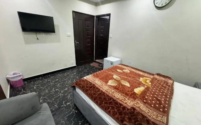Millat Hotel G9-4