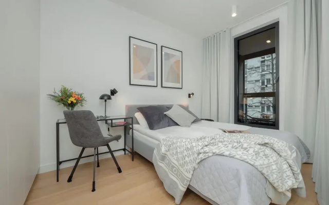 Warsaw Deluxe Apartments by Renters