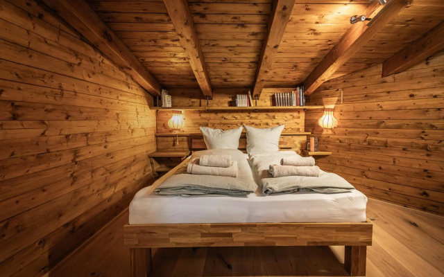 Holzhaus in Alleinlage in Bad Ischl, Kamin & Sauna
