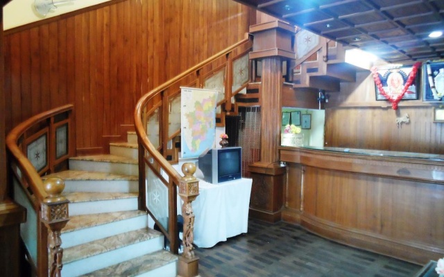 Wood Palace – Lobby – Dindigul