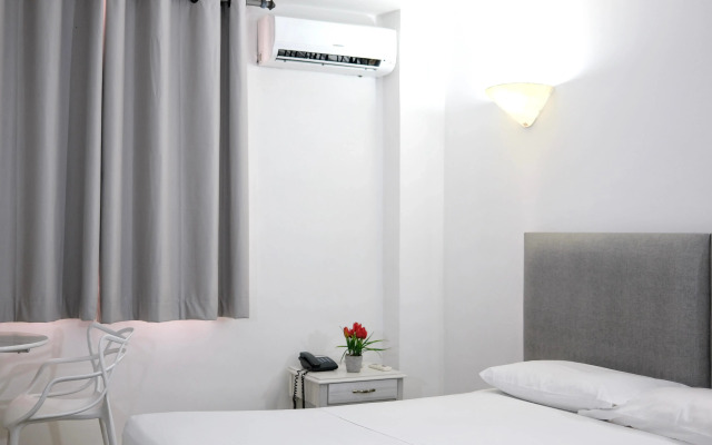 Hotel La Riviera