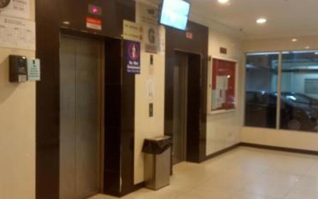 4 rooms PV3 at DANAU KOTA SETAPAK