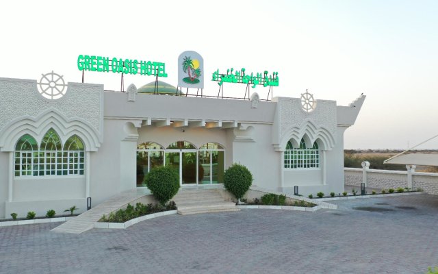 Green Oasis Hotel