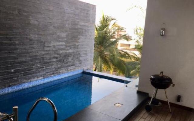 Infiniti Bay Private Pool Villa