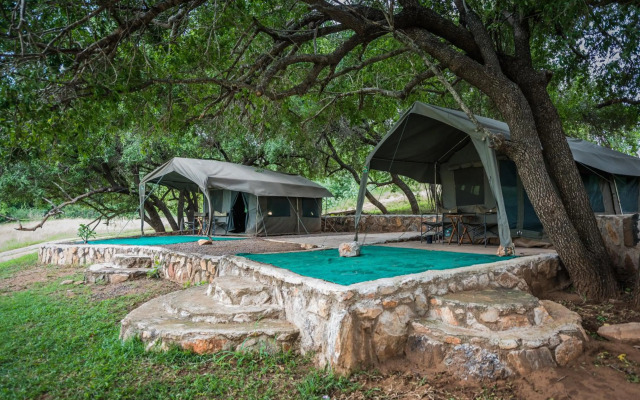 Maninghi Lodge