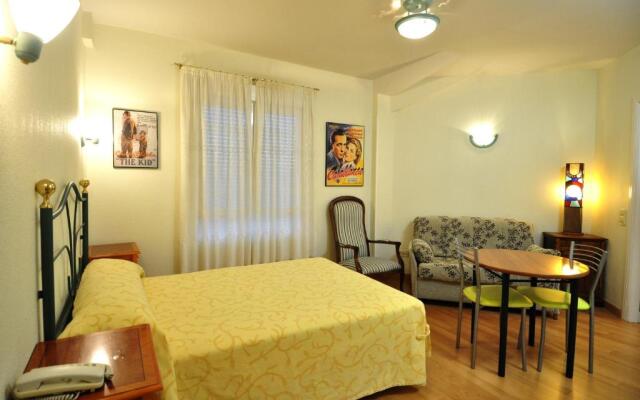 Hotel Apartamentos Aralso Sotillo