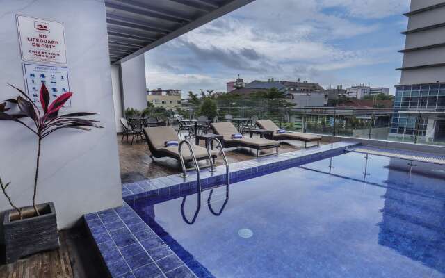 Golden Tulip Essential Makassar