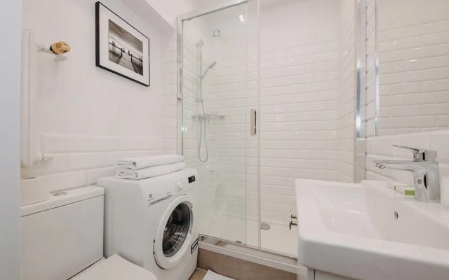 ShortStayPoland Aleje Jerozolimskie - B67